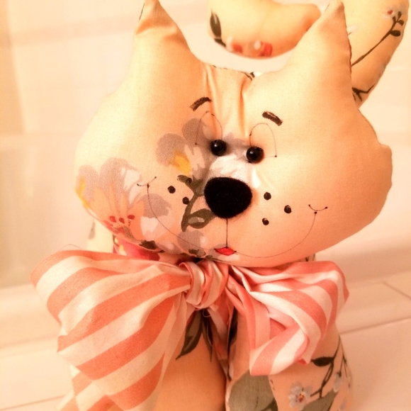 #1038C Stuffed Cat - Picture 2 of 11